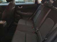 Usata Hyundai Kona Style 120 CV (88 kW) 2021 Bianco SUV
