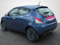 Usata Lancia Ypsilon Gold 69 CV (50 kW) 2022 Blu Utilitaria