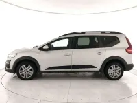 Usata Dacia Jogger Comfort 101 CV (74 kW) 2022 Argento Monovolume