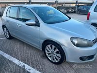 Usata VW Golf VI Comfortline 104 CV (76 kW) 2011 Grigio Utilitaria