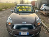Usata Mini Cooper 122 CV (89 kW) 2012 Marrone Utilitaria
