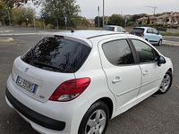 Usata Peugeot 207 Active 68 CV (50 kW) 2011 Bianco Berlina