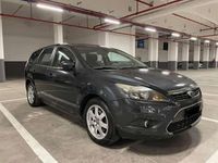 Usata Ford Focus Style 90 CV (66 kW) 2008 Blu Station wagon