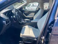 Usata Jaguar F-Pace Prestige 180 CV (132 kW) 2017 Bluazzurro SUV