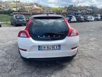 Usata Volvo C30 114 CV (83 kW) 2011 Bianco Utilitaria