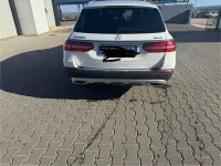 Usata Mercedes E220 All-Terrain Premium Plus 194 CV (142 kW) 2020 Bianco Station wagon