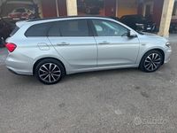 Usata Fiat Tipo Lounge 120 CV (88 kW) 2017 Grigio Station wagon
