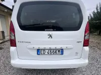 Usata Peugeot TePee Premium 90 CV (66 kW) 2010 Bianco Furgone