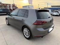 Usata VW Golf VII Highline 110 CV (80 kW) 2016 Grigio Berlina
