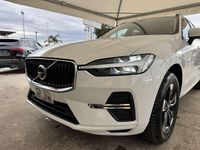 Usata Volvo XC60 Momentum 197 CV (144 kW) 2021 Bianco SUV