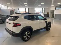 Nuova Dacia Duster Journey 101 CV (74 kW) 2025 Bianco SUV