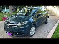 Usata Renault Captur 90 CV (66 kW) 2015 Blu SUV