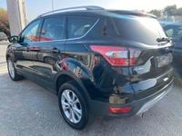 Usata Ford Kuga Titanium 120 CV (88 kW) 2018 Nero SUV