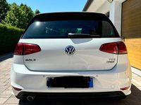 Usata VW Golf VII 110 CV (80 kW) 2016 Bianco Utilitaria