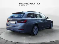 Usata BMW 318 150 CV (110 kW) 2023 Grigio Station wagon