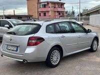 Usata Renault Laguna III 150 CV (110 kW) 2011 Grigio Station wagon