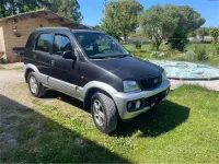 Usata Daihatsu Terios 86 CV (63 kW) 2003 Nero SUV