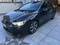 Usata VW Golf VIII R-line 150 CV (110 kW) 2022 Nero Berlina
