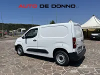 Usata Opel Combo 102 CV (75 kW) 2021 Bianco Monovolume