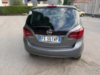 Usado Opel Meriva 120 CV (88 kW) 2016 Gris Monovolumen