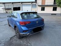 Usata VW T-Roc Style 150 CV (110 kW) 2018 Blu/azzurro SUV