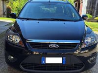 Usata Ford Focus Style 109 CV (80 kW) 2011 Nero Station wagon
