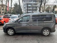 Usata VW Caddy Style 122 CV (89 kW) 2024 Grigio Monovolume