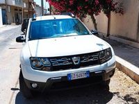 Usata Dacia Duster 105 CV (77 kW) 2015 Bianco SUV
