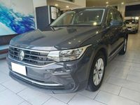 Usata VW Tiguan Life 150 CV (110 kW) 2022 Grigio scuro SUV