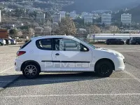 Usata Peugeot 206+ 60 CV (44 kW) 2010 Bianco Utilitaria
