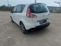 Usata Renault Scénic III Dynamique 110 CV (80 kW) 2011 Monovolume