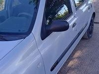 Usata Renault Clio II Expression 58 CV (42 kW) 2003 Grigio Berlina