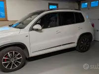 Usata VW Tiguan R-line 177 CV (130 kW) 2014 Bianco SUV