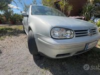 Usata VW Golf IV 101 CV (74 kW) 2002 Grigio Berlina