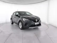 Usata Renault Captur Equilibre 94 CV (69 kW) 2024 Blu marine SUV