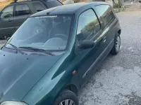 Usata Renault Clio 58 CV (42 kW) 1998 Verde Utilitaria