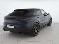 Usata Porsche Cayenne Coupe 354 CV (260 kW) 2024 Blu algarve metallizzato Coupé
