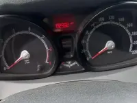 Usata Ford Fiesta 90 CV (66 kW) 2011 Grigio Berlina