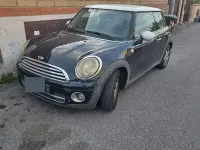 Usata Mini Cooper D 109 CV (80 kW) 2007 Nero Utilitaria