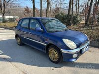 Usata Daihatsu Sirion 102 CV (75 kW) 2001 Blu Utilitaria