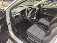 Usata Kia Stonic Urban 100 CV (73 kW) 2019 Grigio SUV
