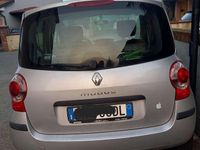 Usata Renault Modus 75 CV (55 kW) 2008 Argento Monovolume