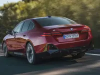 Usata BMW 520 M Sport 197 CV (144 kW) 2024 Argento Berlina