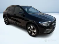 Usata Mercedes GLA180 116 CV (85 kW) 2023 Nero SUV
