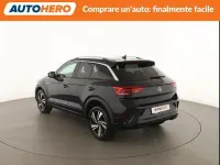 Usata VW T-Roc R-line 150 CV (110 kW) 2022 Nero SUV
