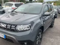 Usata Dacia Duster Journey 101 CV (74 kW) 2023 Grigio SUV