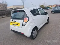 Usata Chevrolet Spark 68 CV (50 kW) 2012 Bianco Utilitaria