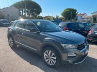 Usata VW T-Roc Style 115 CV (84 kW) 2020 Grigio SUV