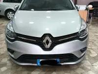Usata Renault Clio IV 90 CV (66 kW) 2017 Grigio Berlina