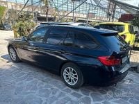 Usata BMW 318 142 CV (104 kW) 2014 Blu Berlina